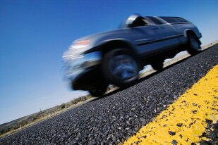 Car shaking at 100–120km/h: the most common causes and fixes